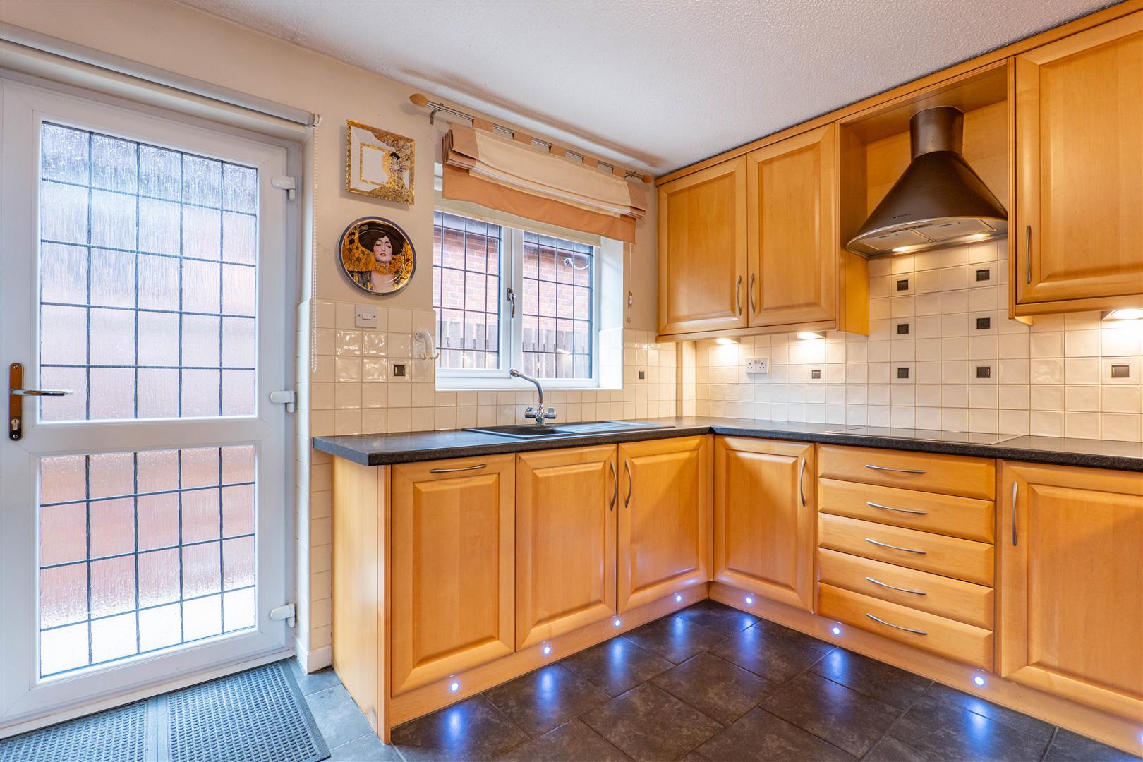 3 bed property in Sycamore Close, Preston